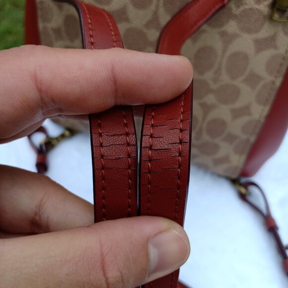 Coach 38585 Parker Convertible Backpack in Signature Canvas - Picture 15 of 15